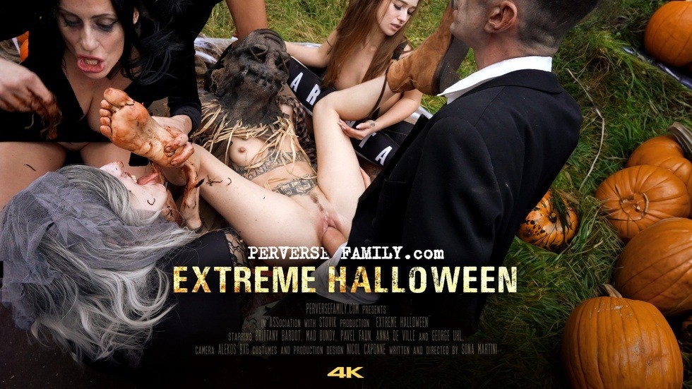 S4 E19 Extreme Halloween