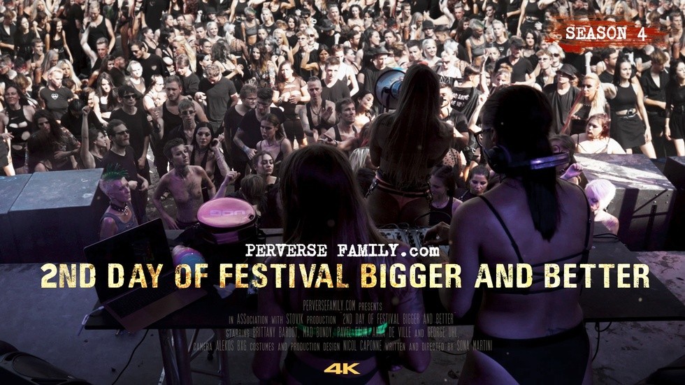 S4 E35 2nd Day of Festival Bigger & Better